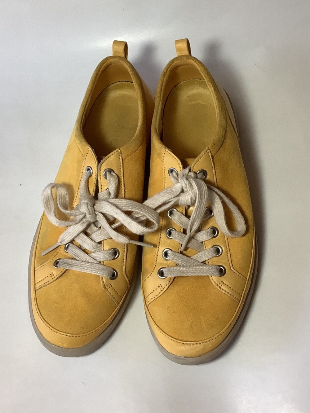 Vionic Winny yellow sneaker 8W